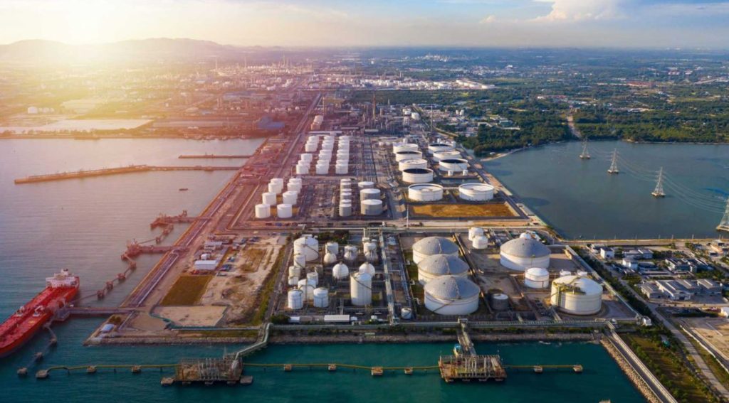 Shipping Giants Boost Sustainable Fuel Use for Scope 3