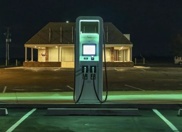India's EV Boom Outpaces Charging Infrastructure