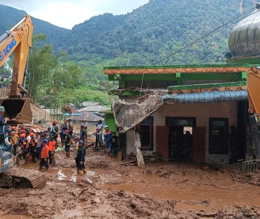 Beyond Borders: Why Local Climate Action Must Meet Global Policy