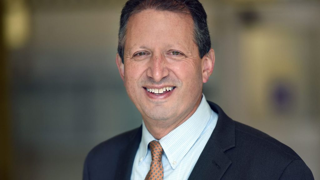 NYC Comptroller Seeks $42 Billion BlackRock Mandate Rebid Over Climate Action