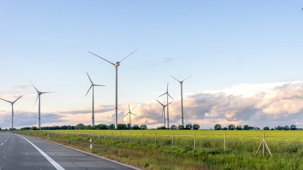 Wind Power to Hit 2 TW by 2030: GWEC